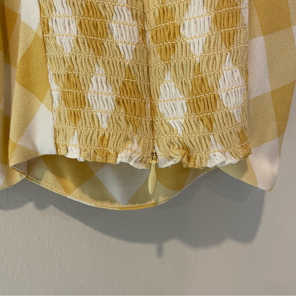Reformation Meyer Top in Bodie 0 - Picture 9 of 10